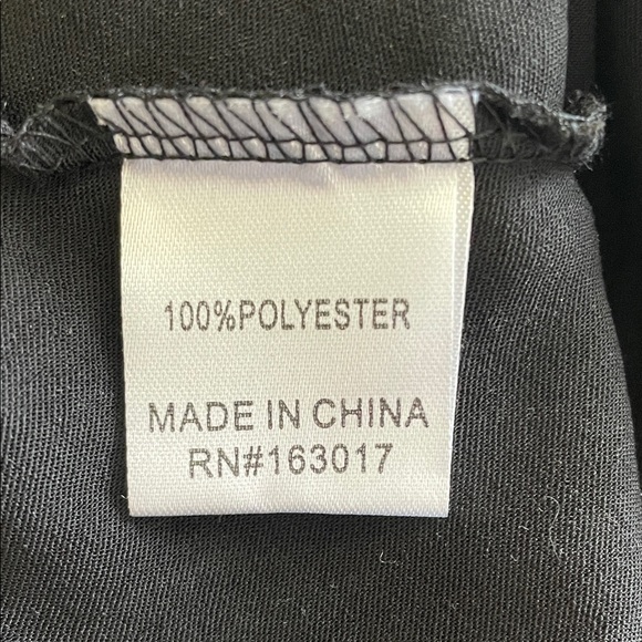 Princess Polly Love Song Top Black Satin Long Sleeve Crop Square Neck NWT US 2 - Picture 10 of 10